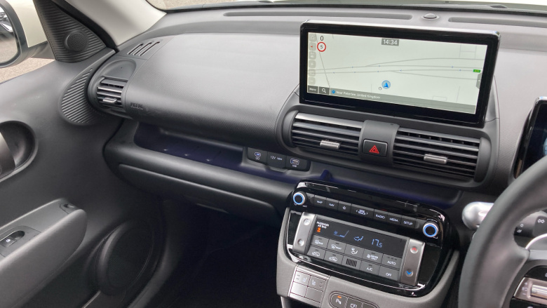 Hyundai INSTER 85kW 02 49kWh 5dr Auto Electric Hatchback